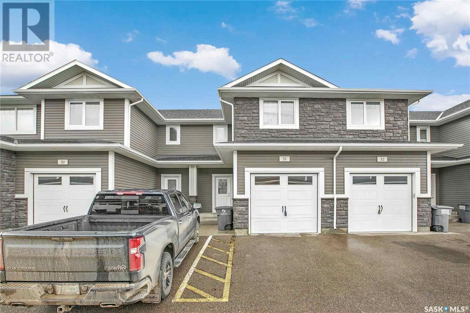 Property for Sale: 31 115 Veltkamp CRESCENT, Saskatoon, Saskatchewan, S7T0T7