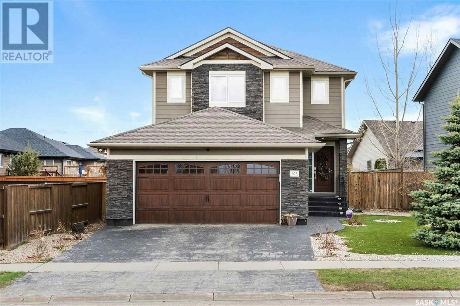 Property for Sale: 407 Hartley ROAD, Saskatoon, Saskatchewan, S7T0E7