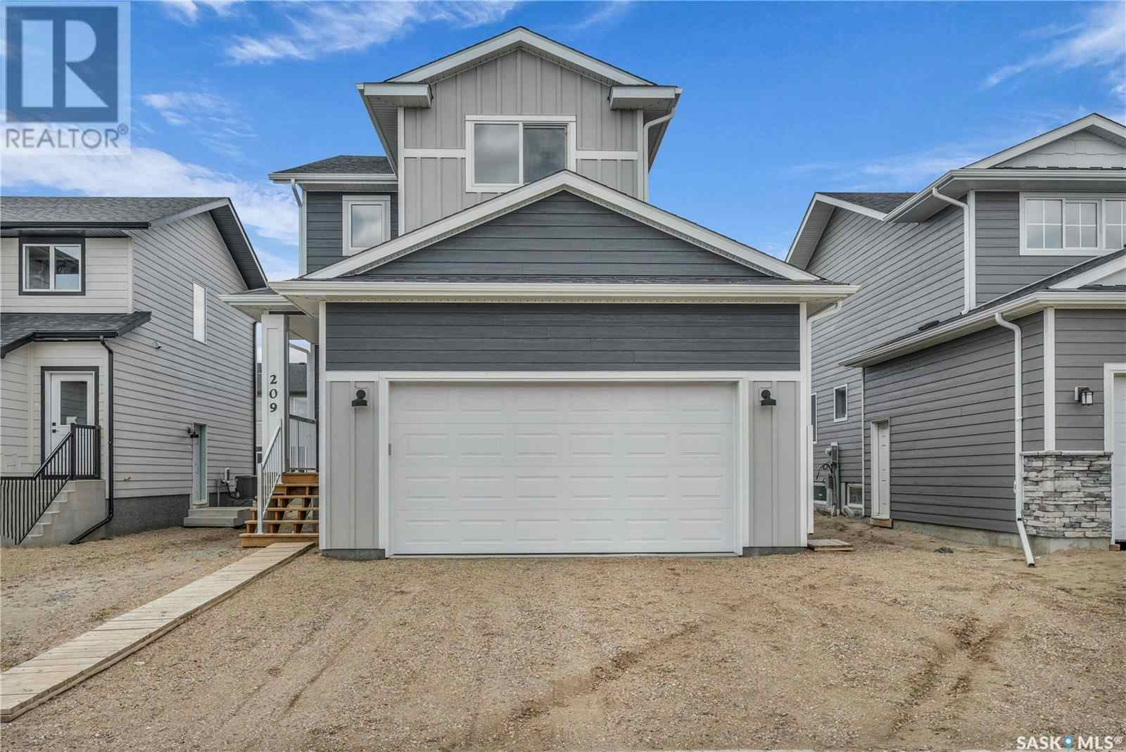Property for Sale: 209 Keith WAY, Saskatoon, Saskatchewan, S7V0Y1
