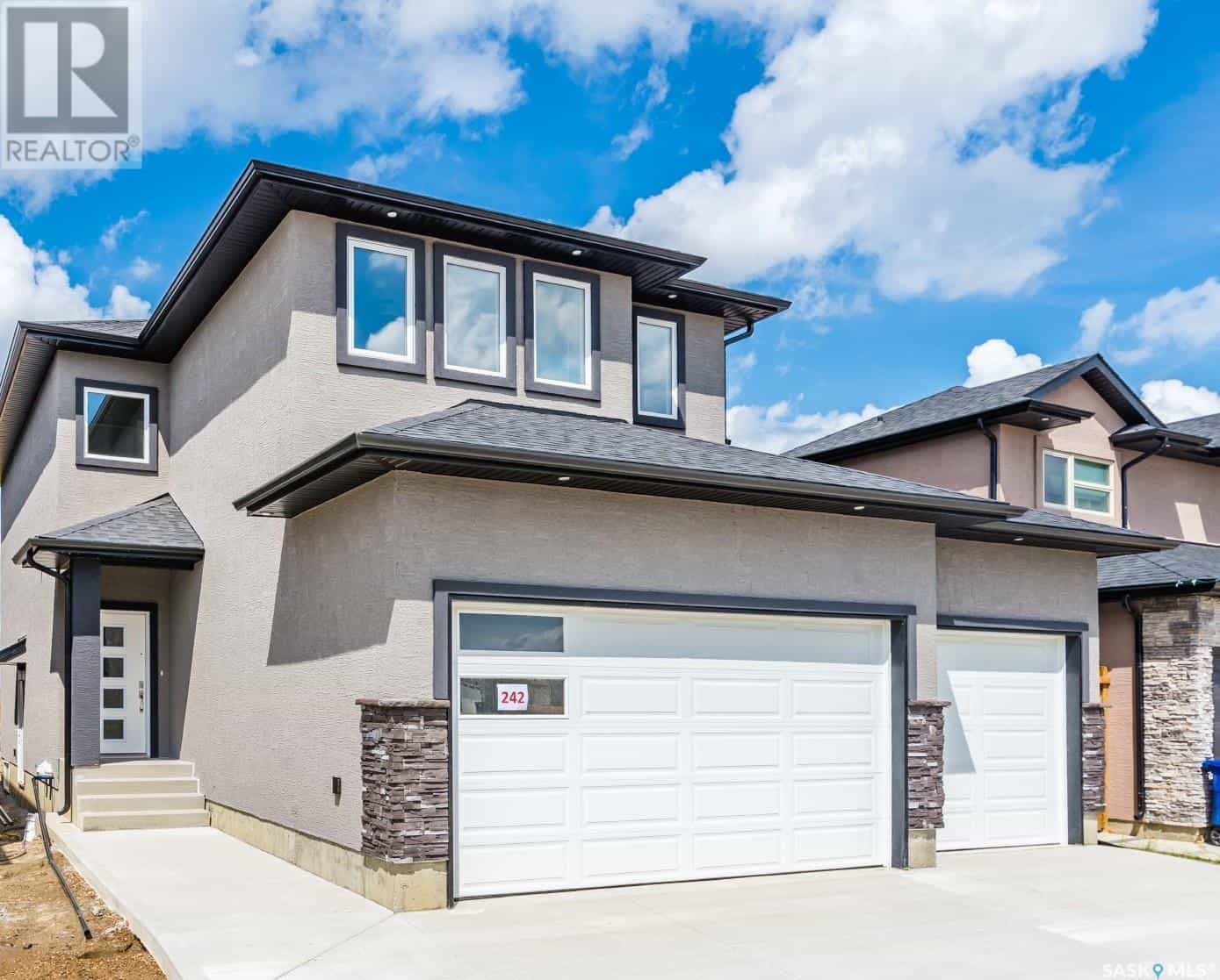 Property for Sale: 178 Mazurek CRESCENT, Saskatoon, Saskatchewan, S7V1S2